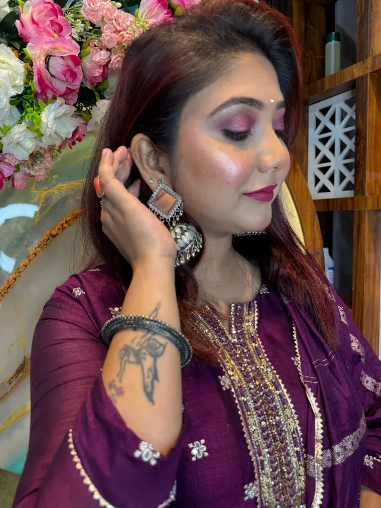 Makeup detailing close-up for a fresh-faced finish